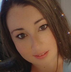 Meet your Posher, Tessa